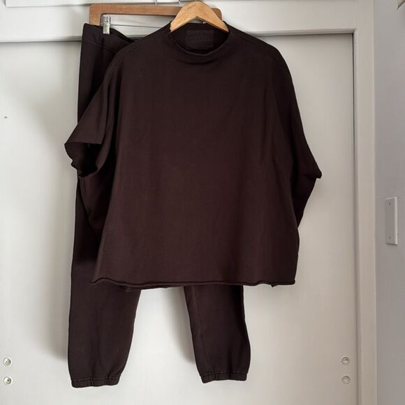 Frank & Eileen Montauk Travel Set OS Top XL Joggers Dark Brown Irish Chocolate - Picture 2 of 5
